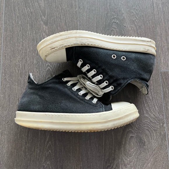 Authentic Rick Owens DRKSHDW Black Low Sneakers - Picture 4 of 11